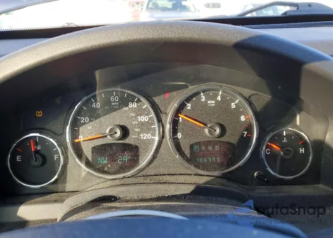 2010 Jeep Liberty Sport z USA, uszkodzony, nr VIN 1J4PN2GK9AW110430